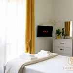 Imperium Aquaeductus - 5 Min Metro, 8 Pax, 4 Bdrm, 2 Baths, A-c, Park View Apartment Rom