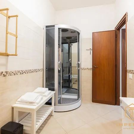 Imperium Aquaeductus - 5 Min Metro, 8 Pax, 4 Bdrm, 2 Baths, A-c, Park View *