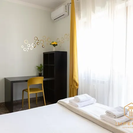 Imperium Aquaeductus - 5 Min Metro, 8 Pax, 4 Bdrm, 2 Baths, A-c, Park View Rome